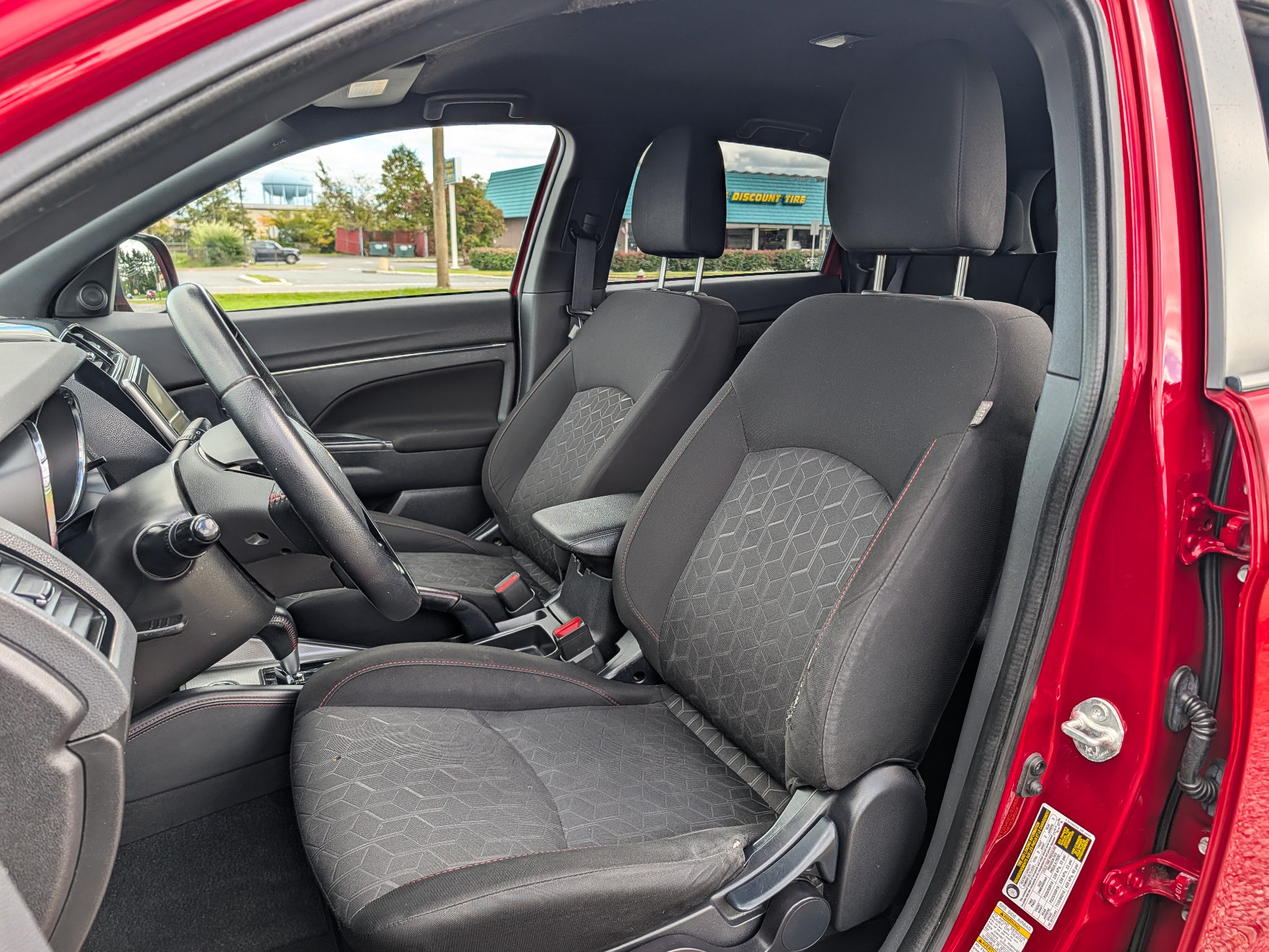 Used 2021 Mitsubishi Outlander Sport LE AWD/4WD image 14