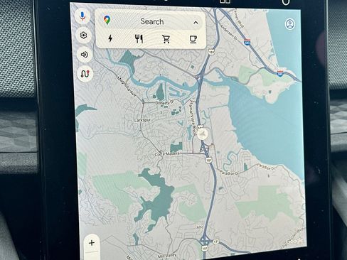 Used 2022 Polestar Polestar 2 image 20