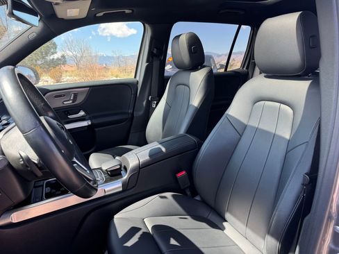 Used 2020 Mercedes-Benz GLB 250 4MATIC image 7