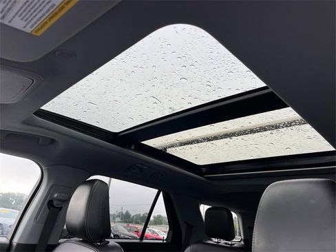 Used 2023 Ford Explorer XLT w/ Equipment Group 202A image 35