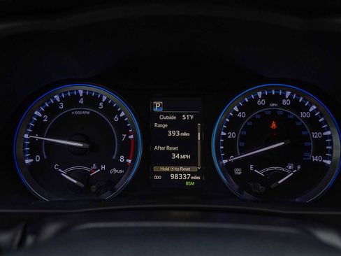 Used 2019 Toyota Highlander XLE image 15