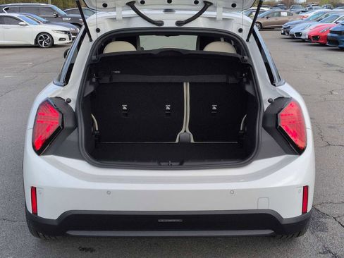 New 2026 MINI Cooper 4-Door Hardtop image 34