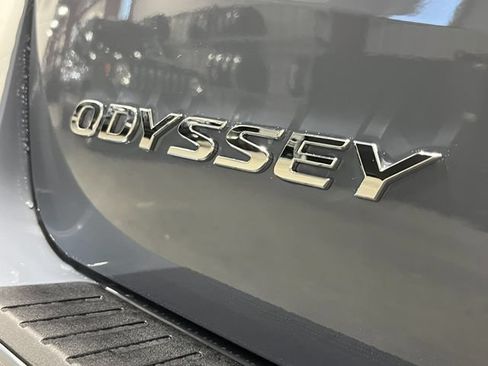New 2026 Honda Odyssey Touring image 6