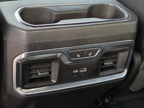 Used 2023 Chevrolet Silverado 1500 High Country w/ High Country Premium Package AWD/4WD image 38