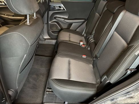 Used 2022 Mitsubishi Outlander ES image 20