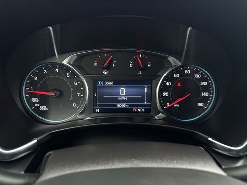 Certified 2024 Chevrolet Equinox LT w/ LPO, Floor Liner Package image 11