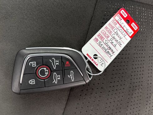 Used 2024 Chevrolet Corvette Stingray Premium Conv w/ Stealth Interior Trim Package RWD image 27
