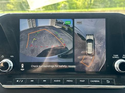 Used 2023 Mitsubishi Outlander SE image 30