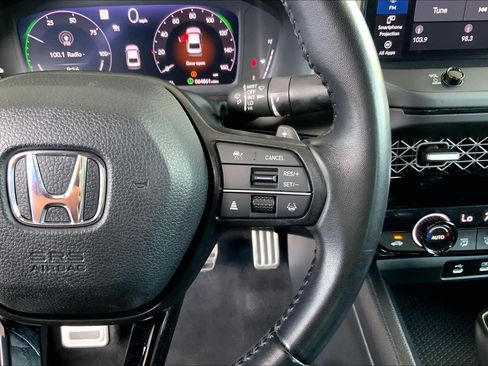 Used 2024 Honda Accord Sport image 25