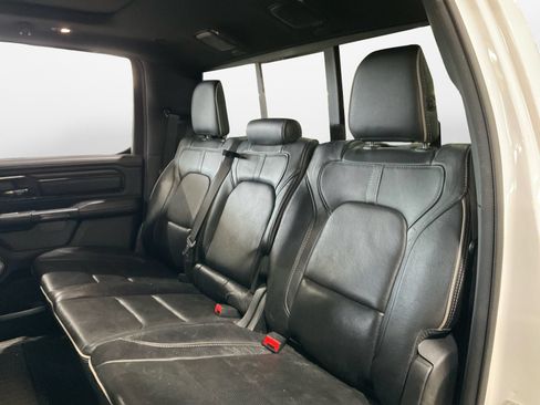 Used 2023 RAM 1500 Limited AWD/4WD image 13