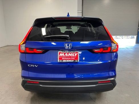 Used 2025 Honda CR-V EX image 4