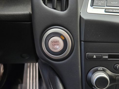 Used 2020 Nissan 370Z Touring Sport image 34