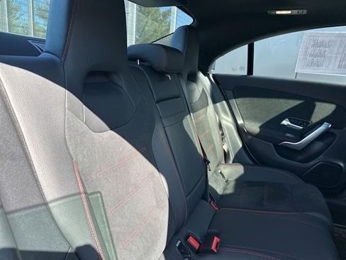Used 2024 Mercedes-Benz CLA 250 4MATIC image 13