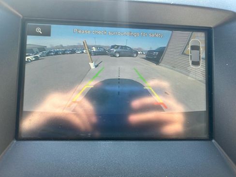 Used 2015 Ford Edge Titanium image 25