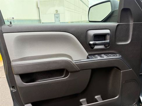 Used 2017 Chevrolet Silverado 1500 W/T w/ WT Convenience Package AWD/4WD image 21
