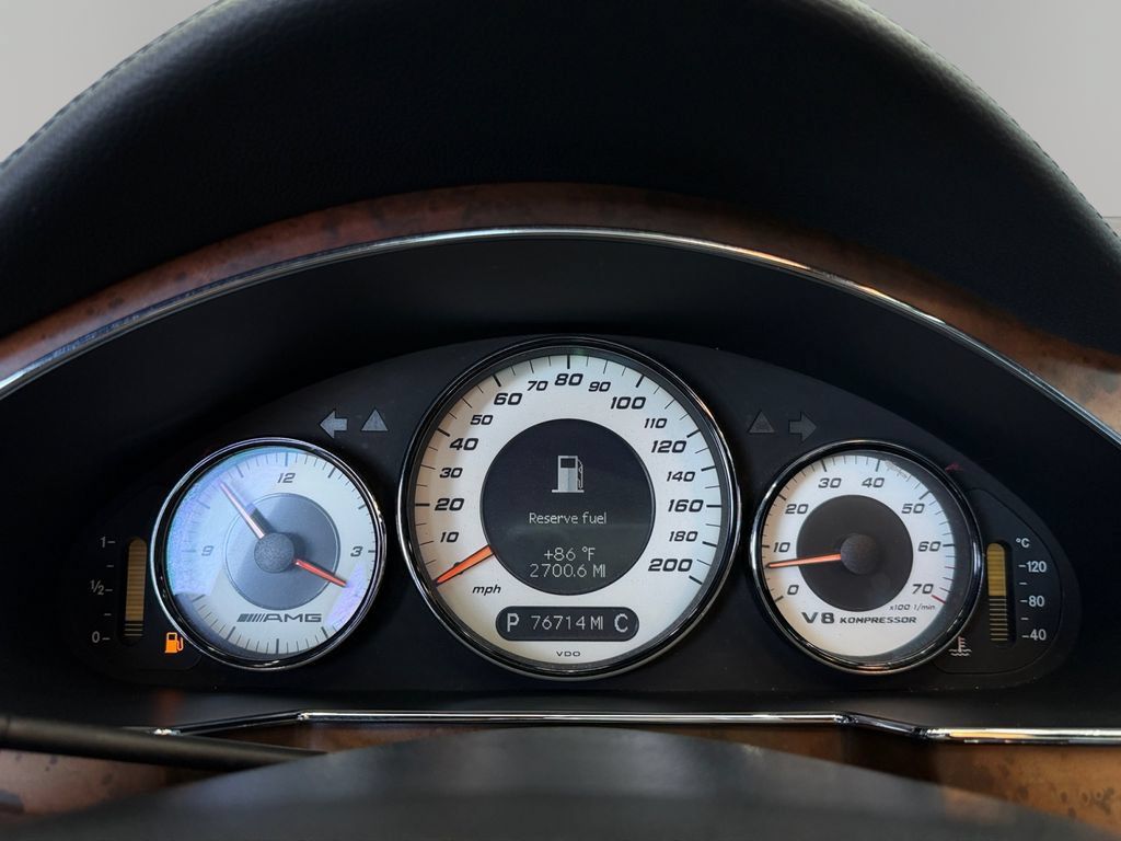 Used 2006 Mercedes-Benz CLS 55 AMG image 20