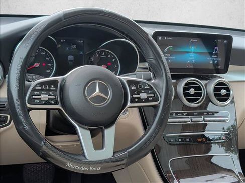 Used 2022 Mercedes-Benz GLC 300 image 15