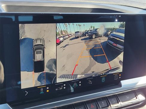 Used 2022 Chevrolet Silverado 1500 LTZ w/ LTZ Premium Package image 9