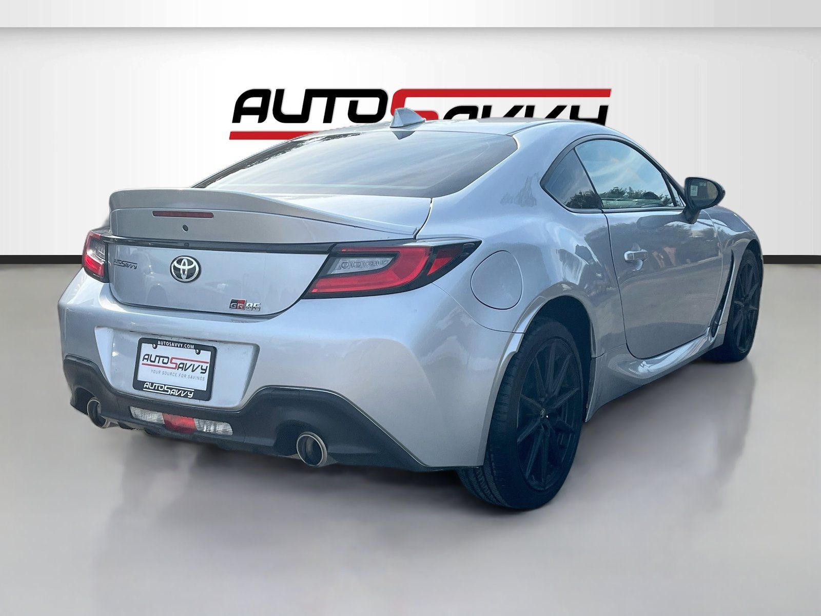 Used 2024 Toyota GR86 Premium RWD image 7