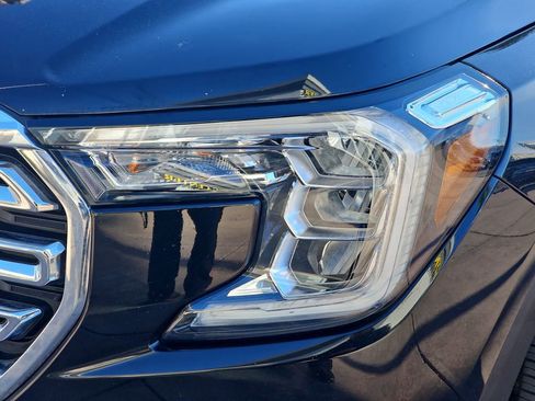 Used 2022 GMC Terrain SLT image 33