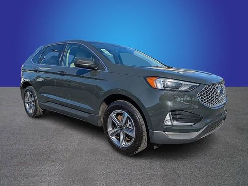 Used 2024 Ford Edge SEL w/ Convenience Package image 7