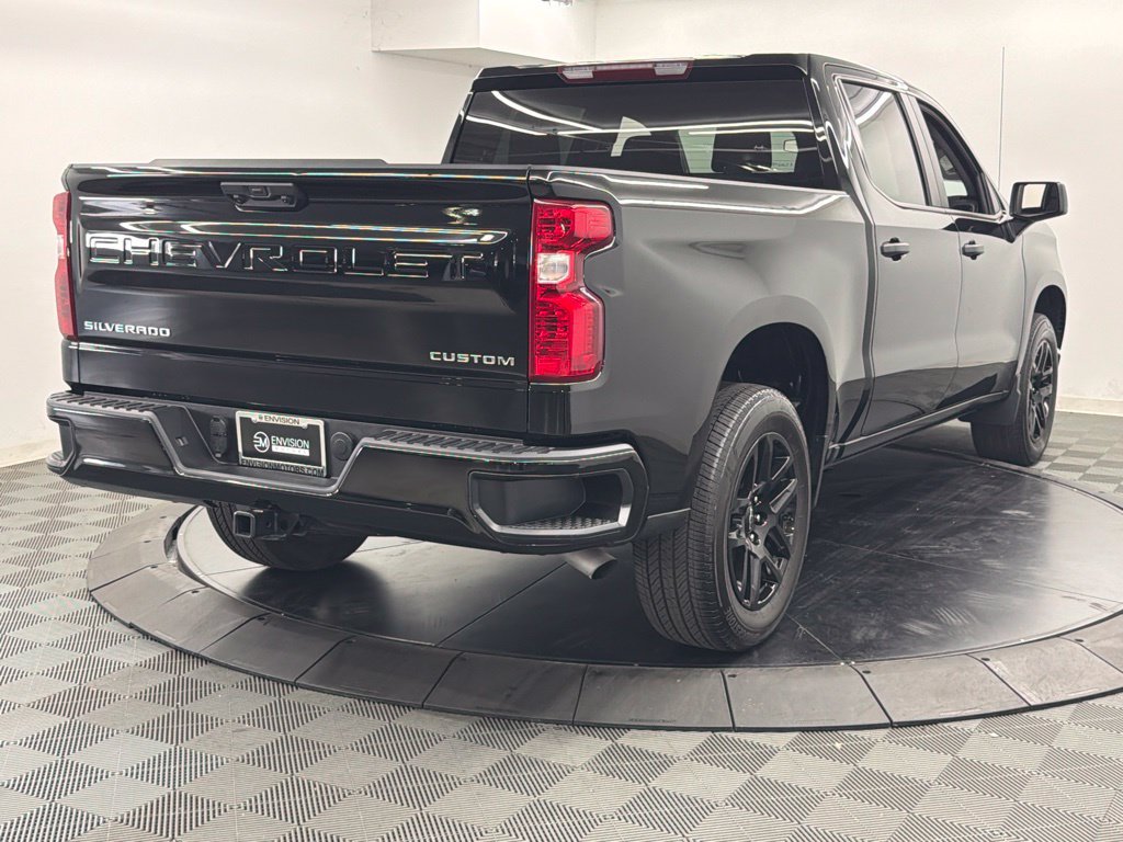 Used 2025 Chevrolet Silverado 1500 Custom RWD image 10