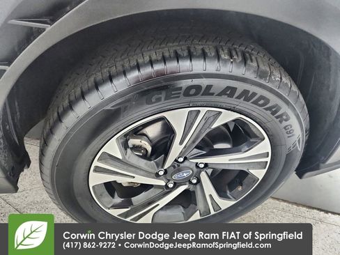 Used 2024 Subaru Crosstrek 2.0i Premium image 26