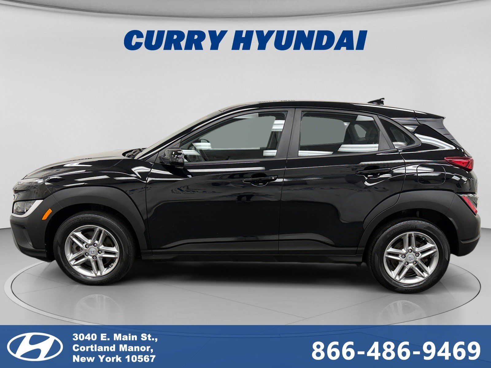 Used 2023 Hyundai Kona SE w/ Cargo Package AWD/4WD image 2