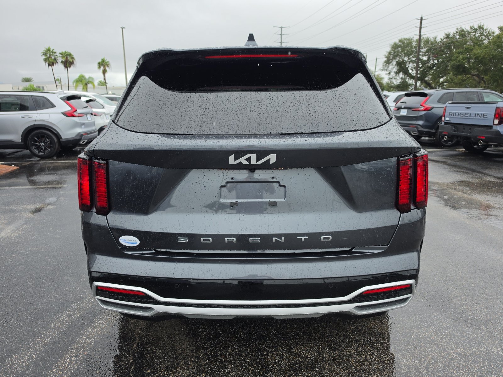 Used 2022 Kia Sorento S w/ Panoramic Sunroof Package FWD image 5