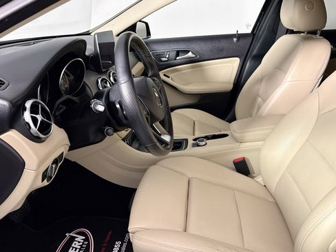 Used 2019 Mercedes-Benz GLA 250 image 19