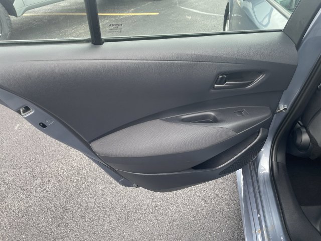 Used 2025 Toyota Corolla LE FWD image 28