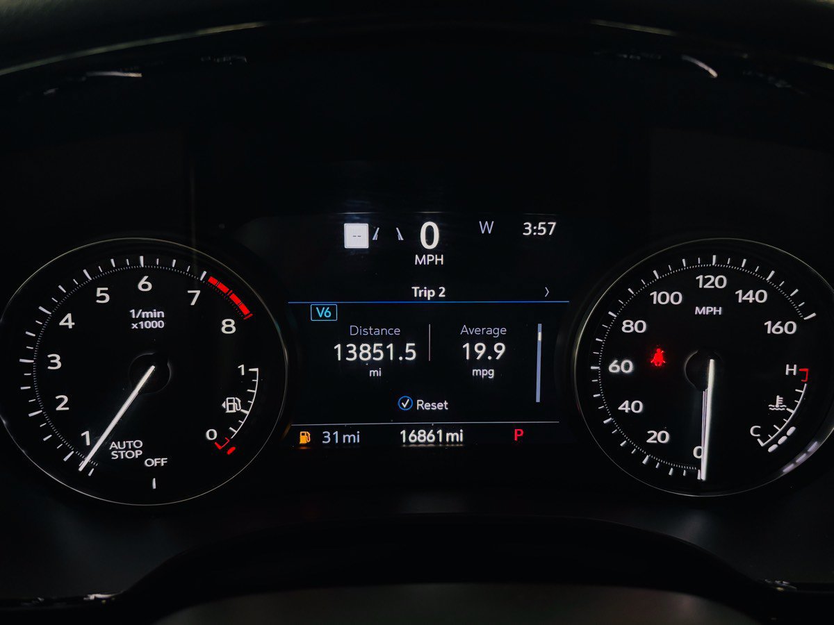Used 2024 Cadillac XT6 Premium Luxury w/ Technology Package FWD image 56