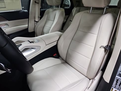 New 2026 Mercedes-Benz GLE 450 4MATIC image 16