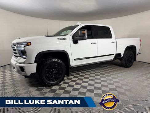 Used 2024 Chevrolet Silverado 2500 High Country w/ High Country Premium Package AWD/4WD image 1