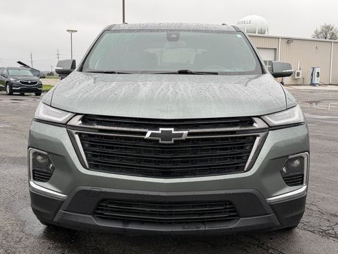 Used 2023 Chevrolet Traverse LT w/ Midnight/Sport Edition image 8