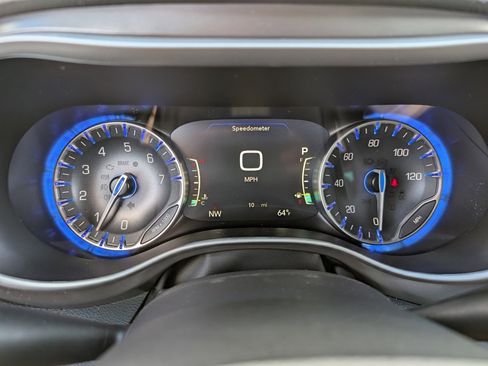 New 2026 Chrysler Pacifica Select image 23