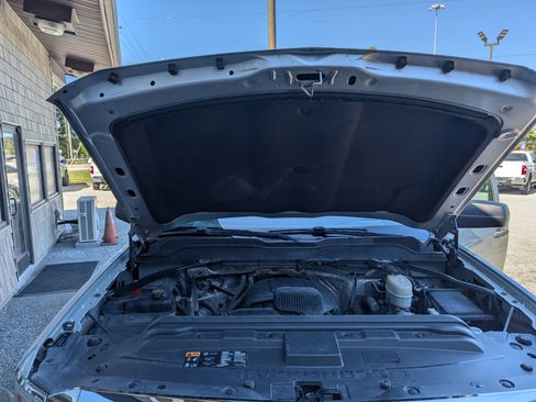 Used 2015 Chevrolet Silverado 2500 LT w/ Z71 Package, Off-Road image 23