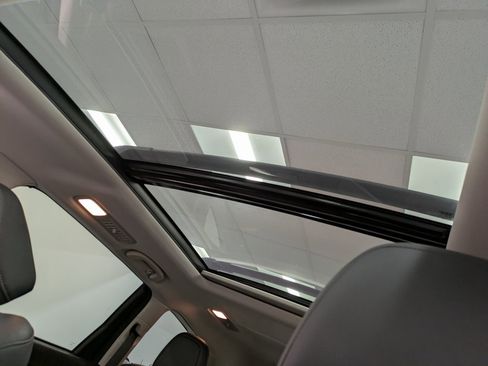 Used 2021 Subaru Ascent Touring image 20