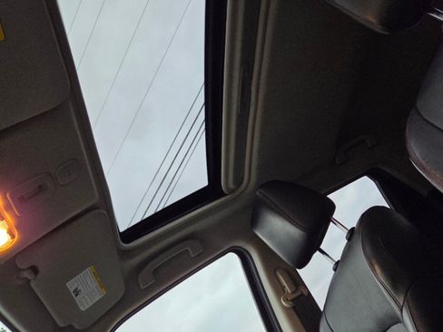 Used 2013 Nissan Juke SL image 21