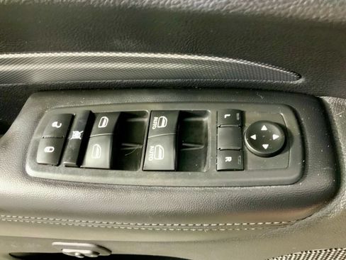 Used 2019 Dodge Durango GT AWD/4WD image 21