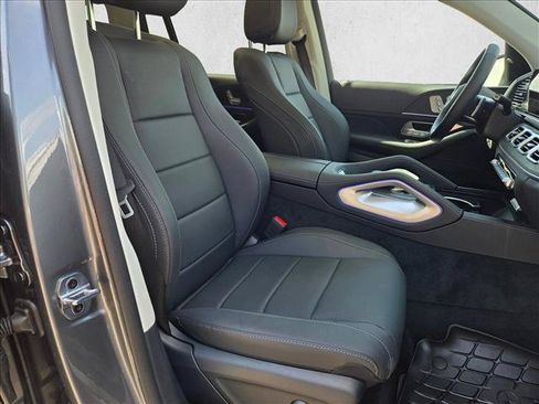 Certified 2026 Mercedes-Benz GLS 450 4MATIC image 19