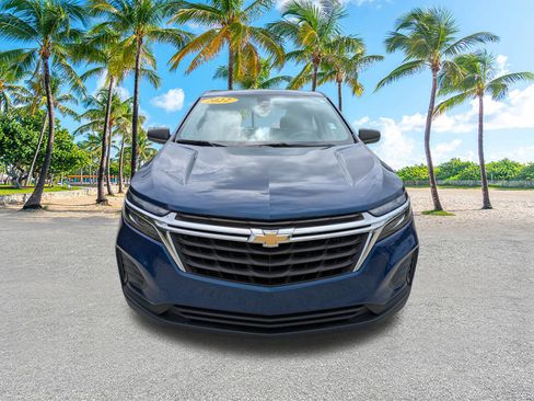 Used 2022 Chevrolet Equinox LS image 9