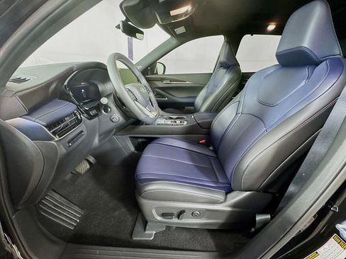 Used 2026 INFINITI QX60 Sport w/ Dark Cargo Package image 24