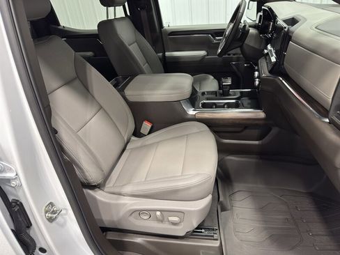 Used 2025 GMC Sierra 1500 SLT w/ SLT Premium Package image 24