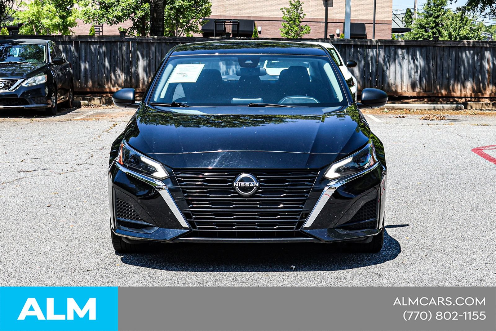 Used 2024 Nissan Altima 2.5 SV FWD image 11