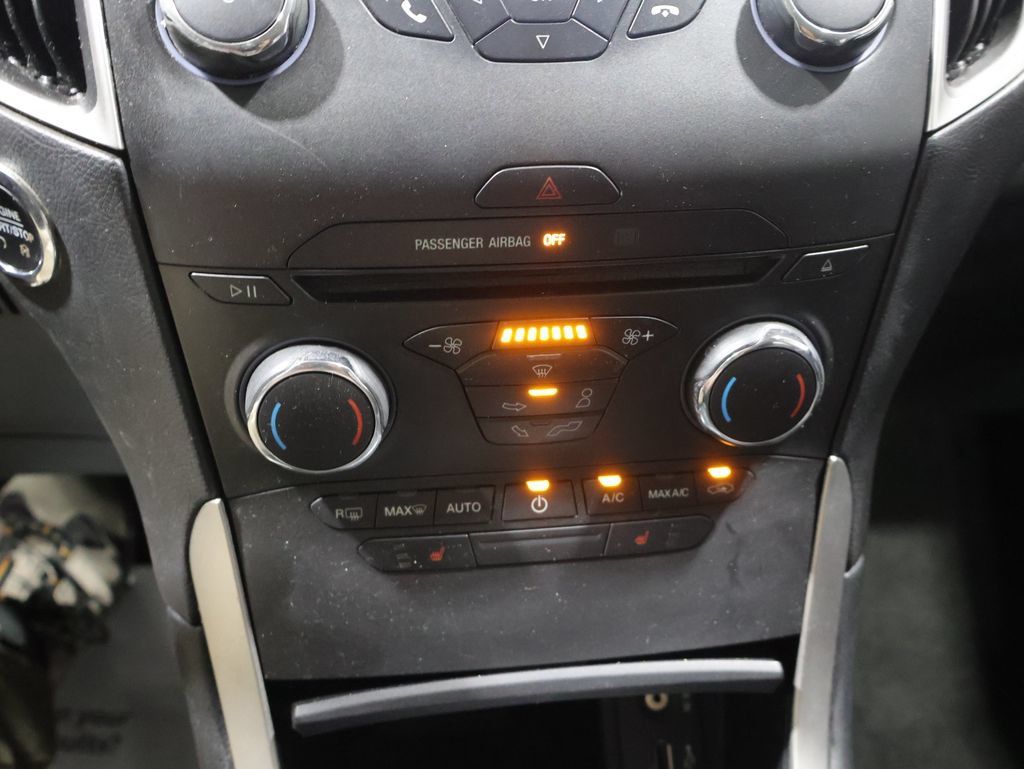 Used 2015 Ford Edge SEL AWD/4WD image 27