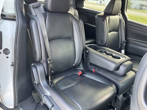 Used 2023 Honda Odyssey Sport image 27