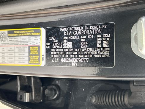 Used 2024 Kia Soul LX w/ Option Group 015 FWD image 29