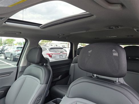 New 2026 Kia EV9 Light image 24