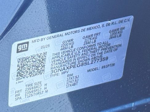 Used 2025 Chevrolet Equinox LT image 28